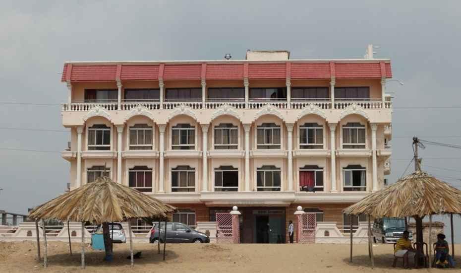 Hotel Dream Land Phulabāni Exterior photo